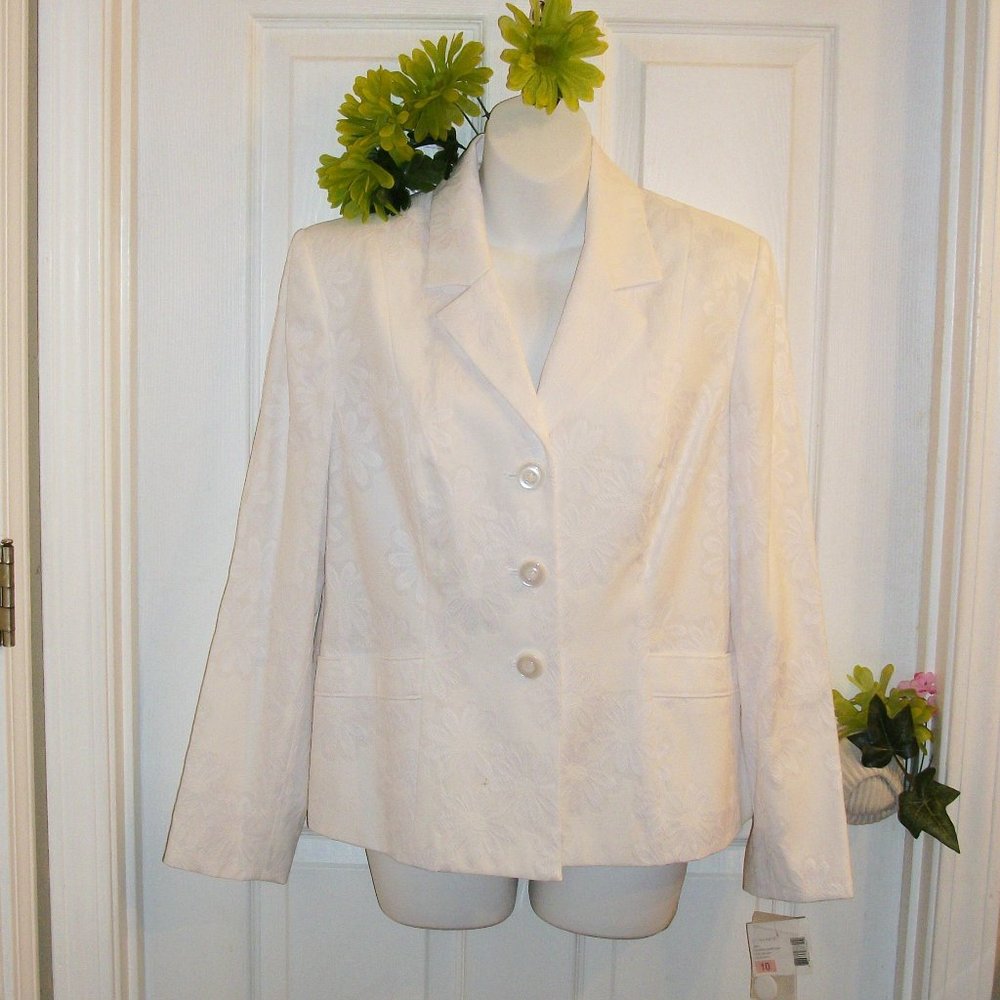 SAG HARBOR Sz 10 White Floral Blazer Jacket NWT